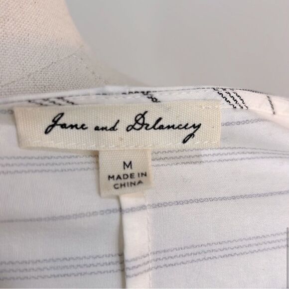 JANE & DELANCEY ANTHROPOLOGIE | V Neck Stripe Balloon Puff Sleeve Top Blouse | M - Picture 6 of 10